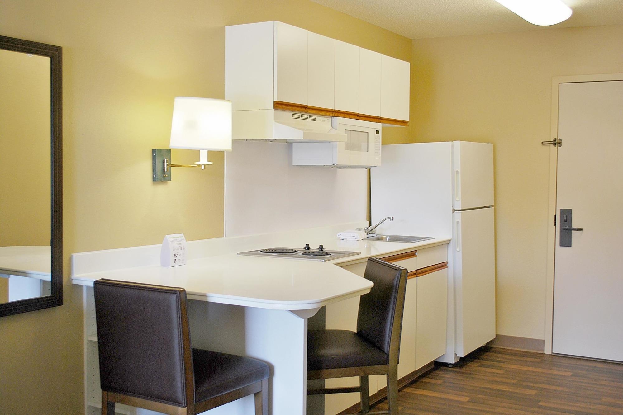 Extended Stay America Suites - St Louis - Westport - Central Maryland Heights Eksteriør billede