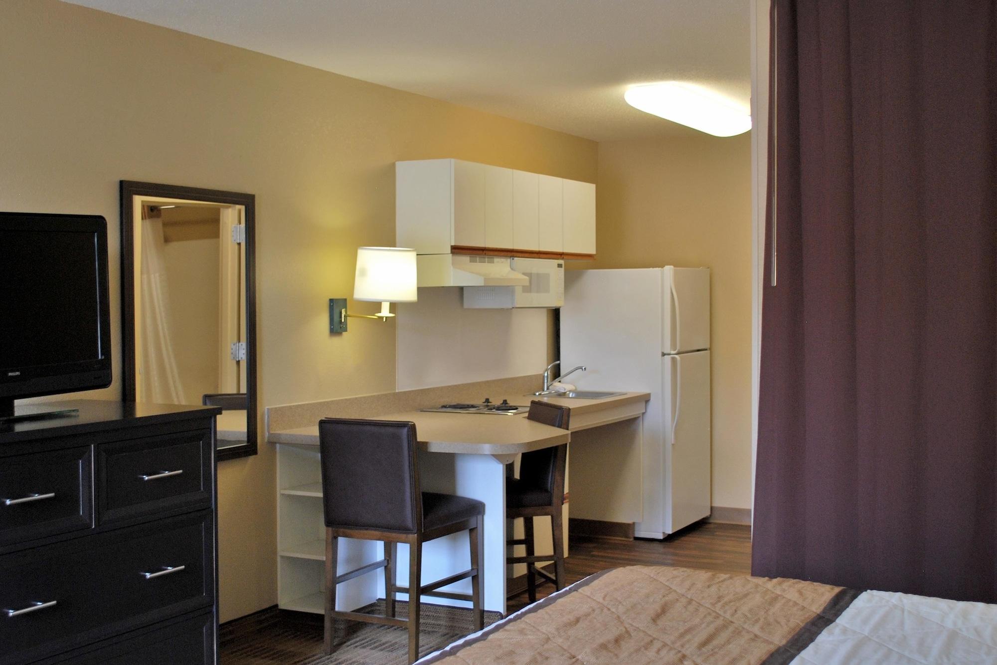 Extended Stay America Suites - St Louis - Westport - Central Maryland Heights Eksteriør billede