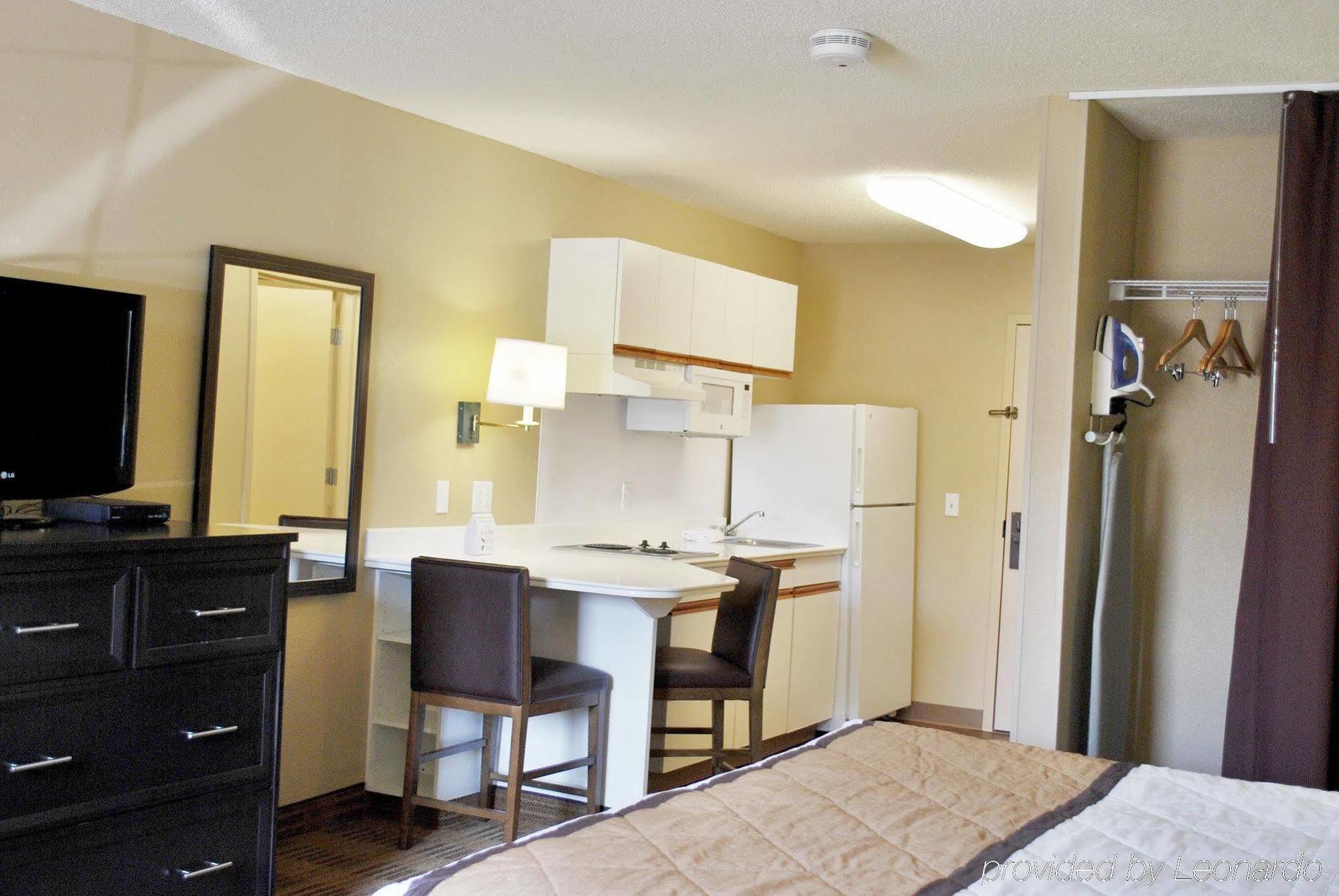 Extended Stay America Suites - St Louis - Westport - Central Maryland Heights Eksteriør billede